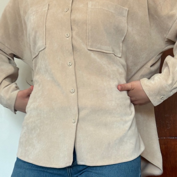 Pleated Zara Button Down Shirt! - Picture 1 of 7